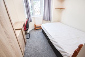 Photo 16- click for photo gallery